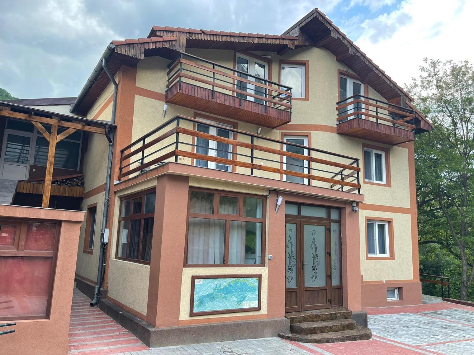 Casa Princess Baile Herculane Bagian luar foto