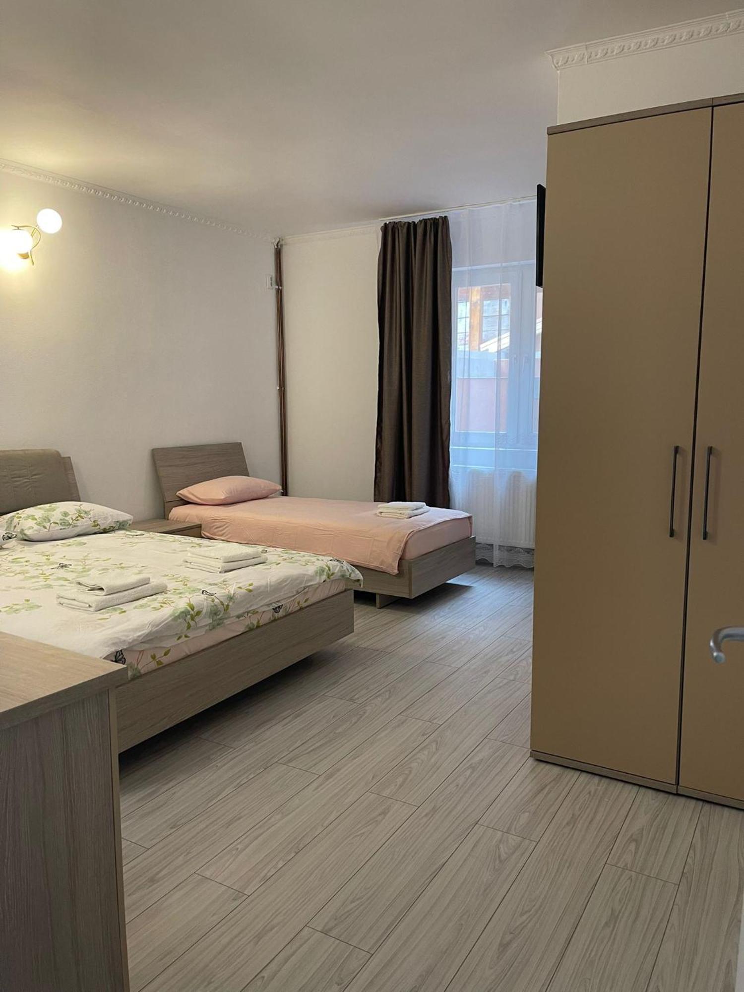 Casa Princess Baile Herculane Bagian luar foto