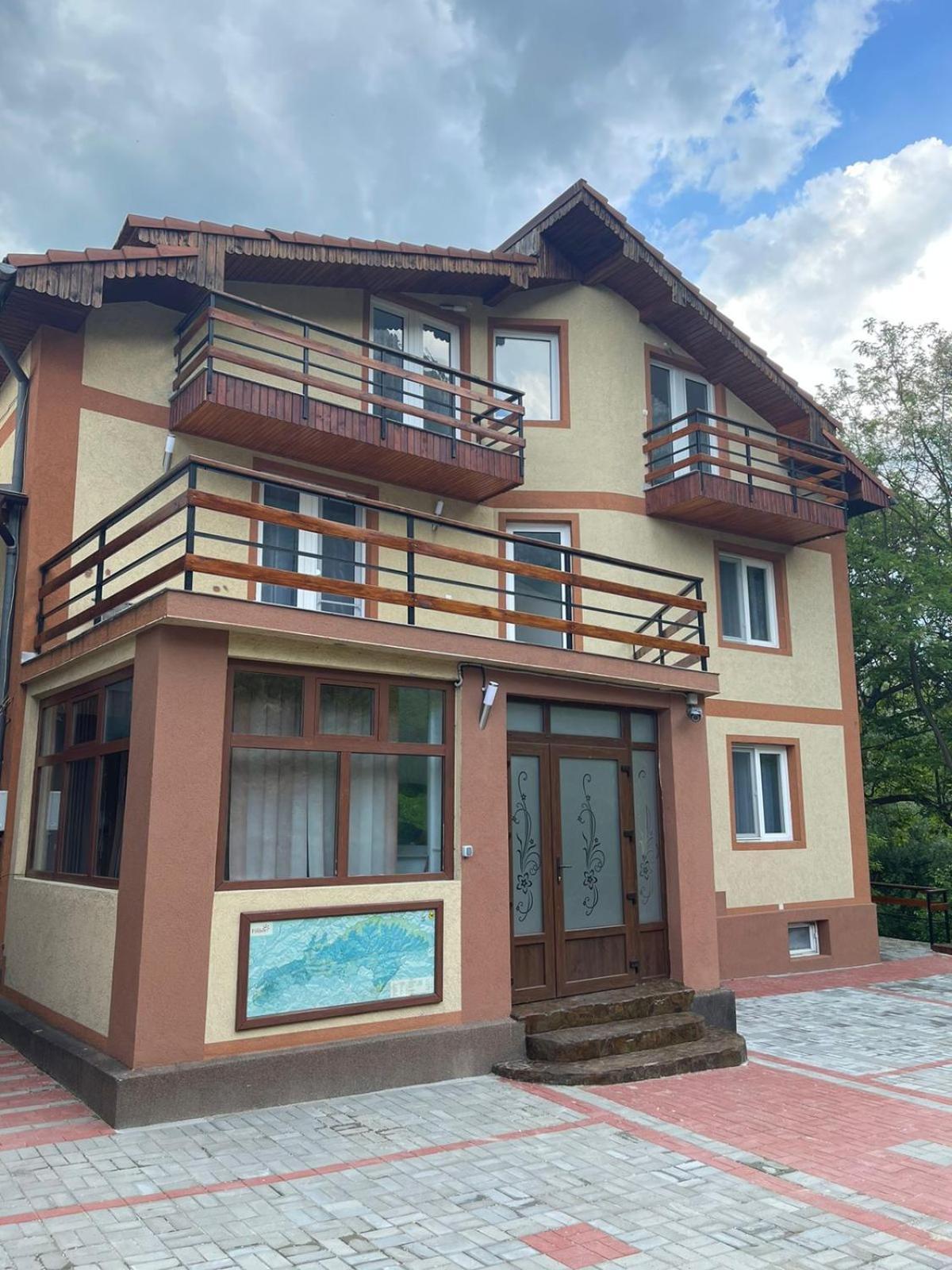 Casa Princess Baile Herculane Bagian luar foto