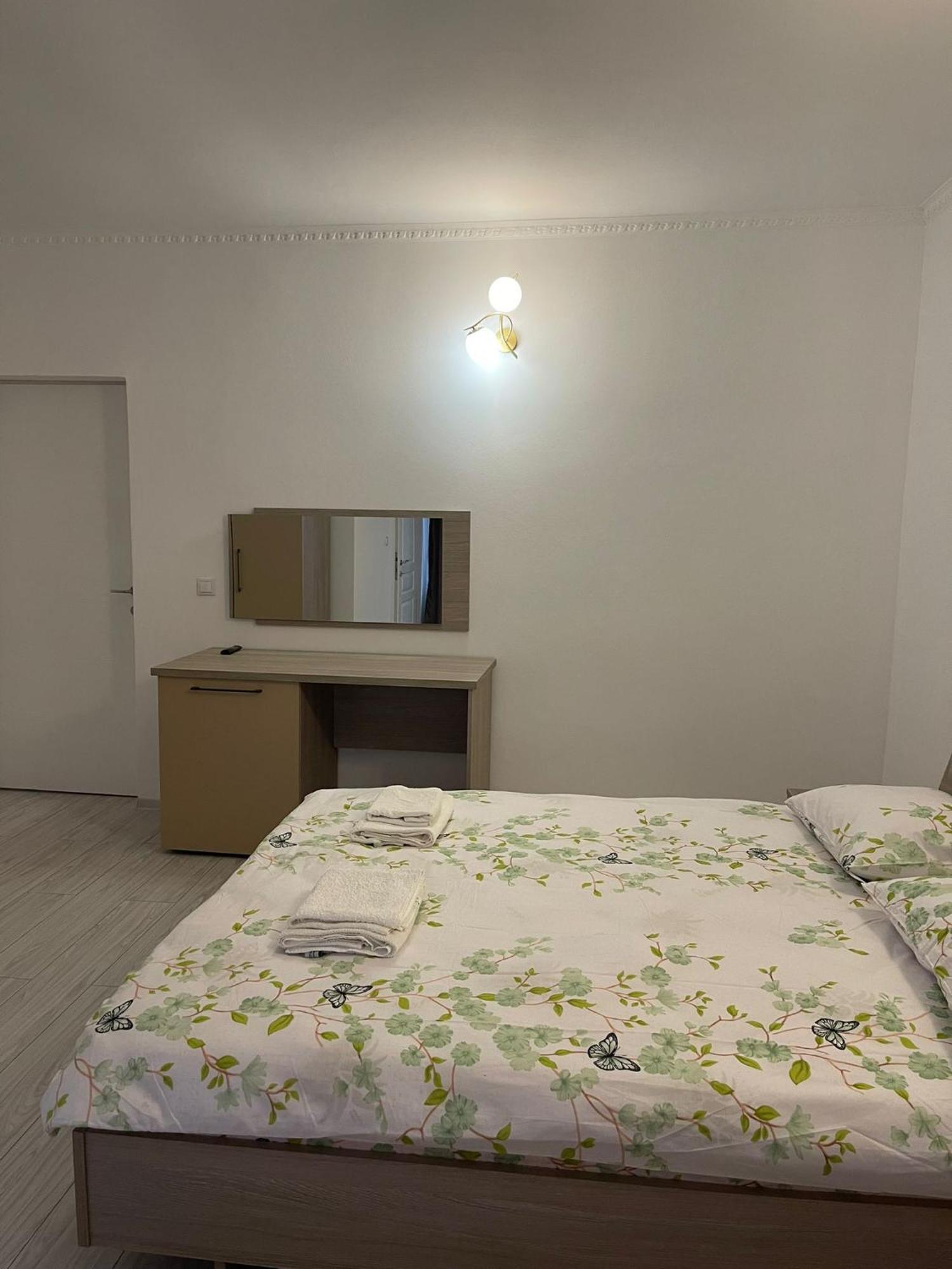 Casa Princess Baile Herculane Bagian luar foto