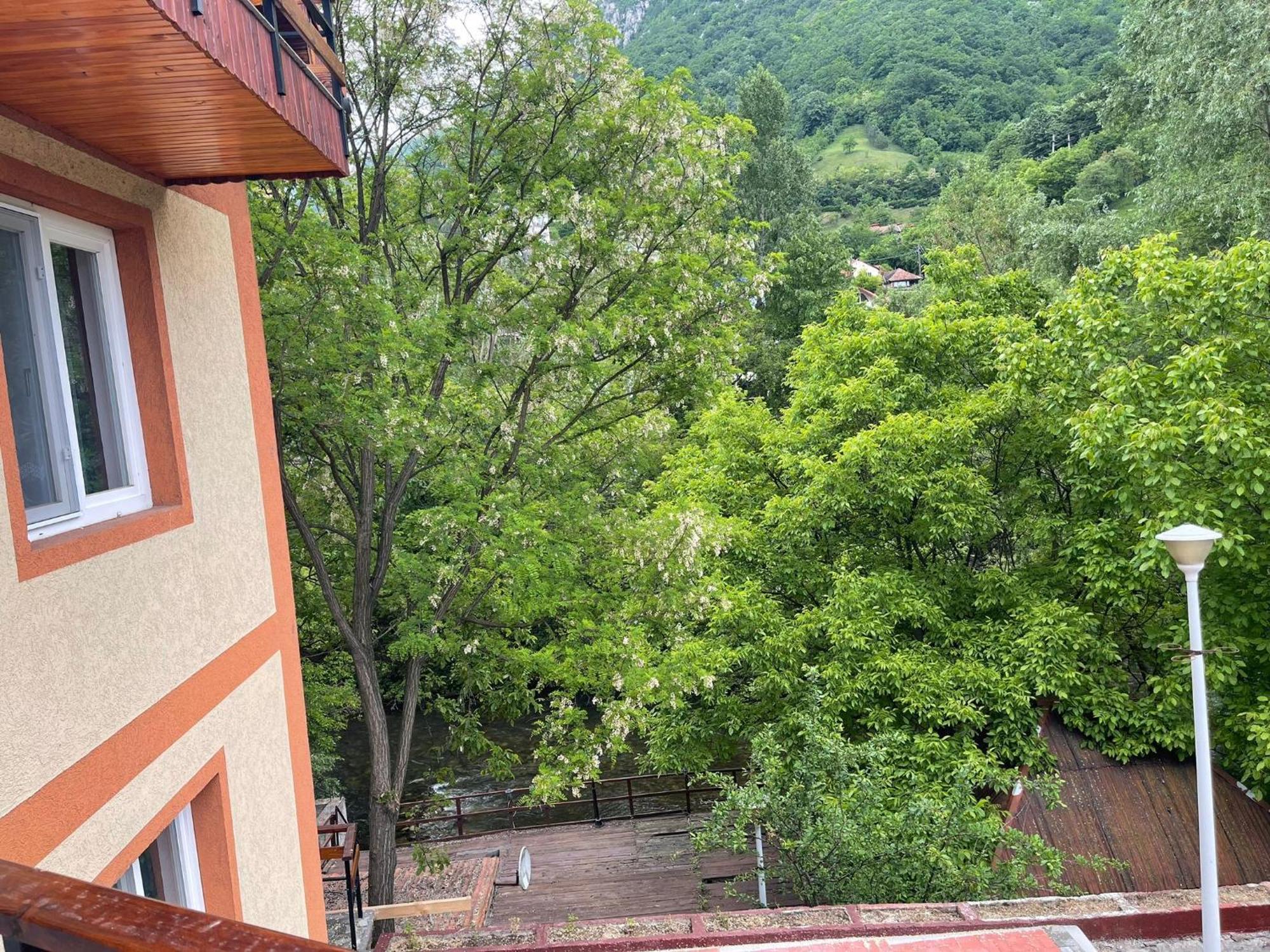Casa Princess Baile Herculane Bagian luar foto